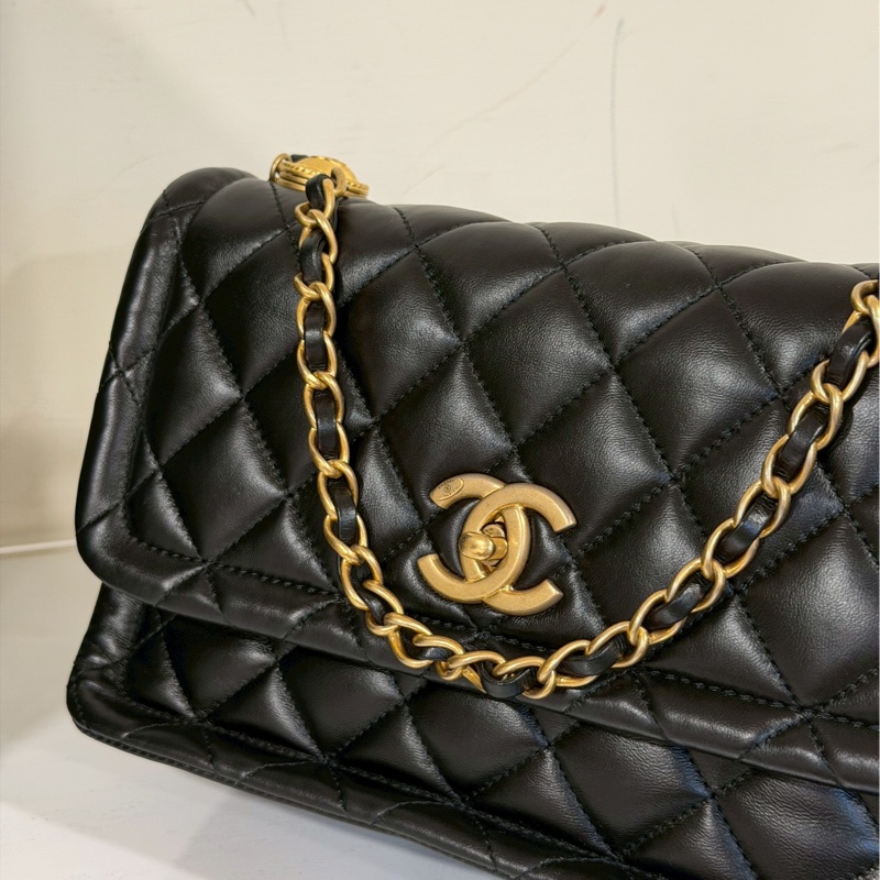 秋冬必備限定款🈶購證😍Chanel黑金菱格紋鏈條豆腐包枕頭包單肩斜挎包-8