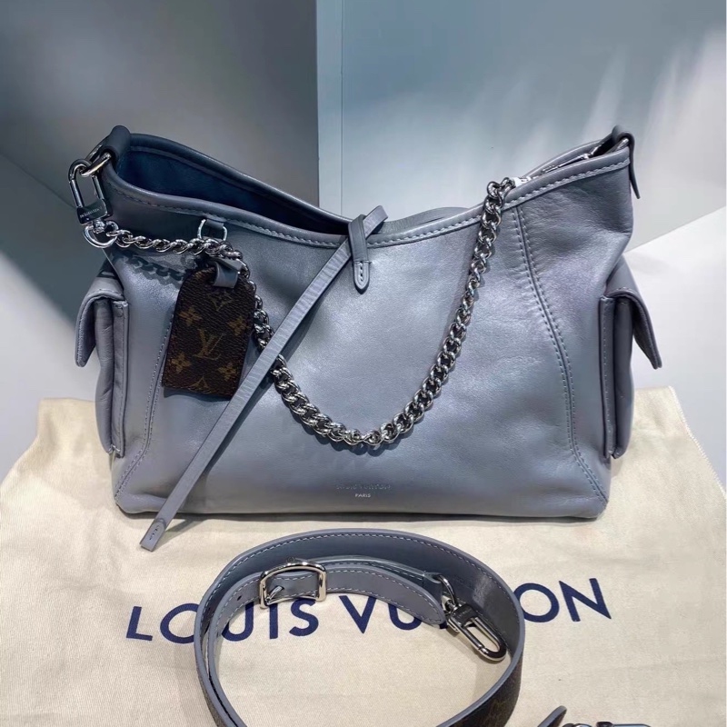 斷貨爆款😍全配🈶購證Lv carryall cargo鯊魚灰小號單肩斜挎包-5