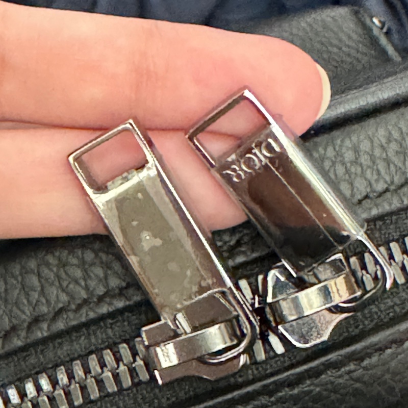 Dior 男士單肩包-12