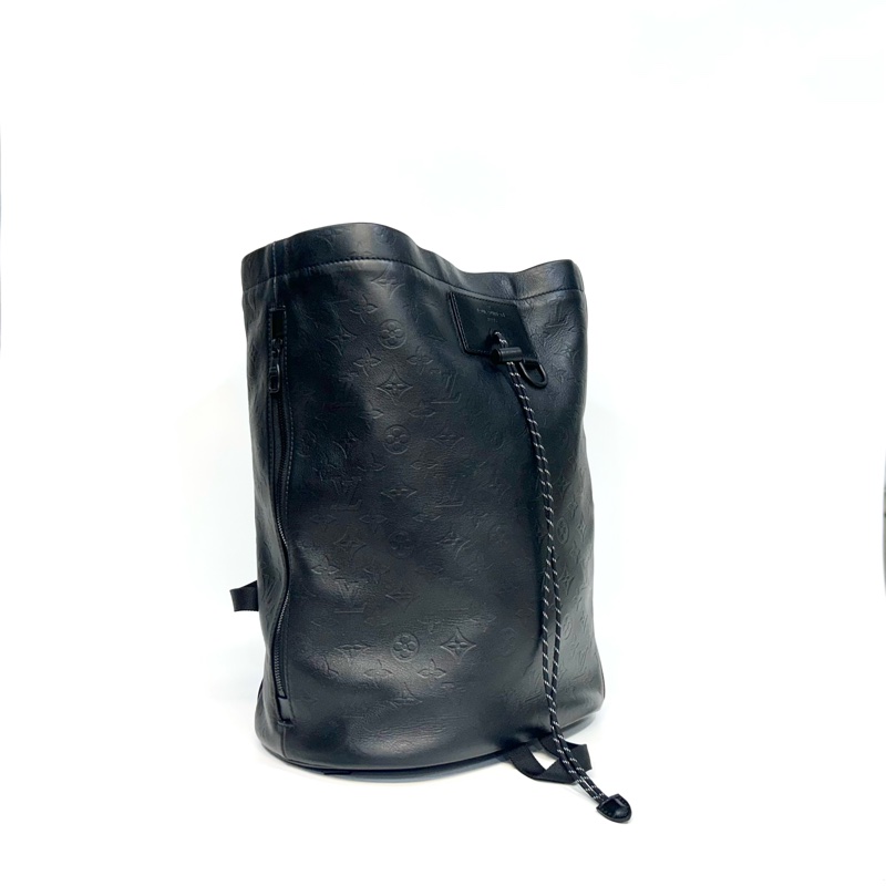 LV黑色Shadow牛皮Chalk束口後背包M4461-1