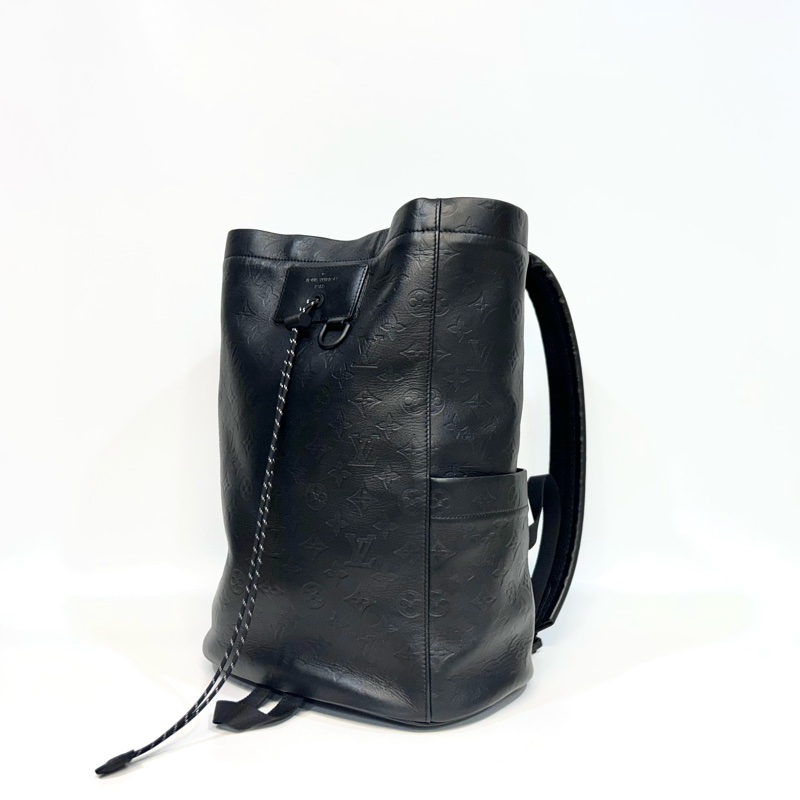 LV黑色Shadow牛皮Chalk束口後背包M4461-2