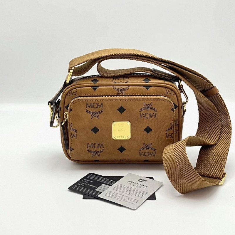 MCM 經典老花Visetos Aren斜背包17*12.5*5 98新-0