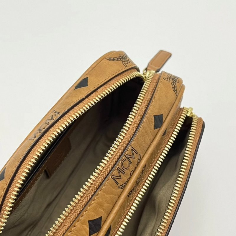 MCM 經典老花Visetos Aren斜背包17*12.5*5 98新-3