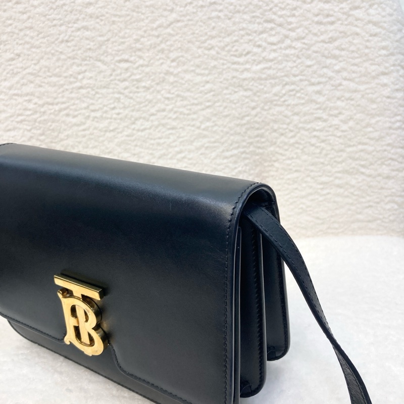 BURBERRY巴寶莉黑色小牛皮金釦TB釦肩背包🖤極簡高級通勤包8010334-11