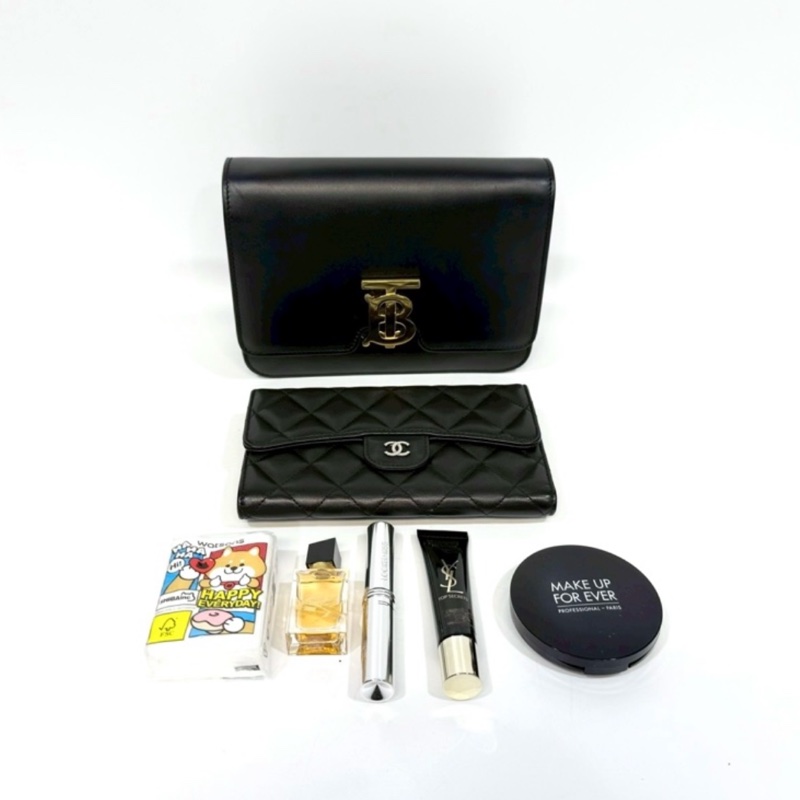 BURBERRY巴寶莉黑色小牛皮金釦TB釦肩背包🖤極簡高級通勤包8010334-7