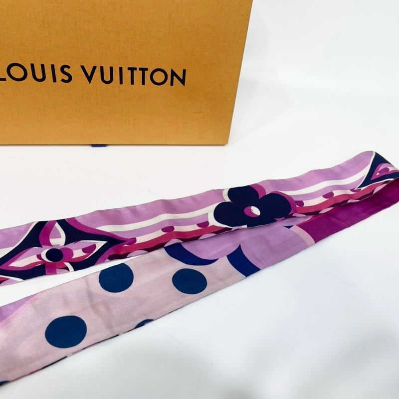 LV桃紫配色經典大logo印花長絲巾M70851-4