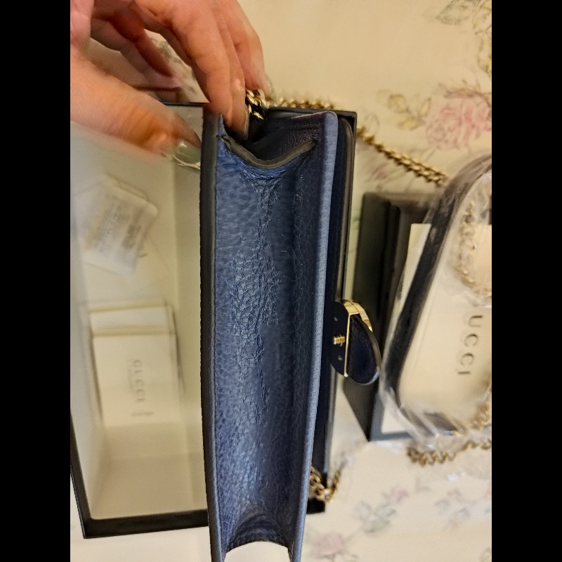 藍色的Gucci Interlocking G 皮革鍊帶錢包-8