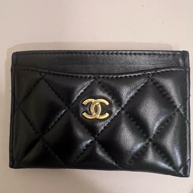 CHANEL 經典羊皮卡包-0