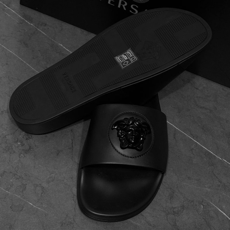 🚨 雙11最後倒數・今晚錯過等明年!【VERSACE 凡賽斯】經典女王頭印花拖鞋(下單前須先私訊)-4