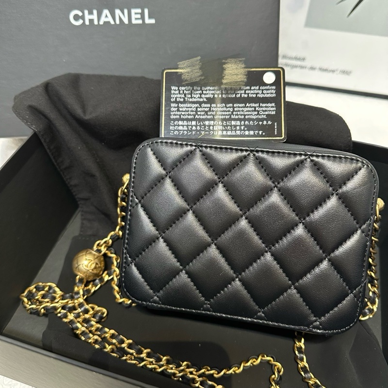 Chanel 小金球方盒相機包 小羊皮 31開 鏈條可調節單肩斜挎兩用 尺寸約14.5×10.5×6 附件:身份卡/防塵袋-1