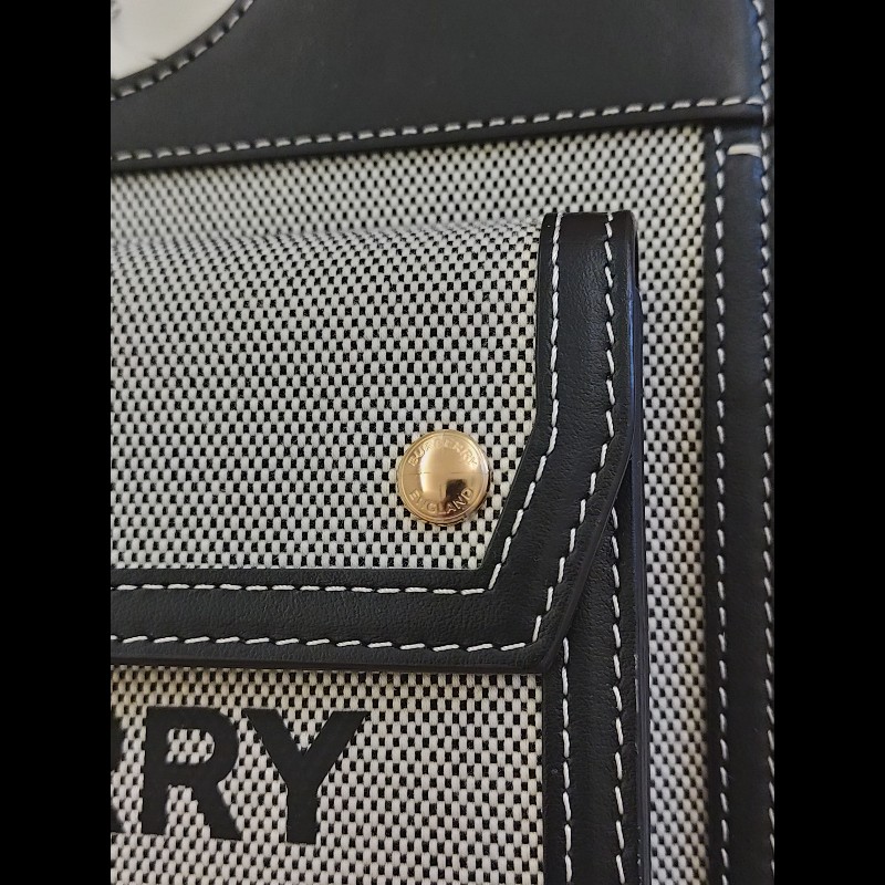 Burberry Mini Pocket 學院風印花帆布兩用包-7