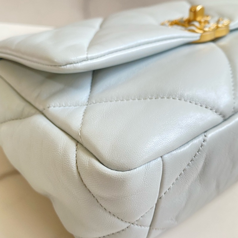®️Chanel 19bag 迷霧淡藍 金扣 晶片款-14