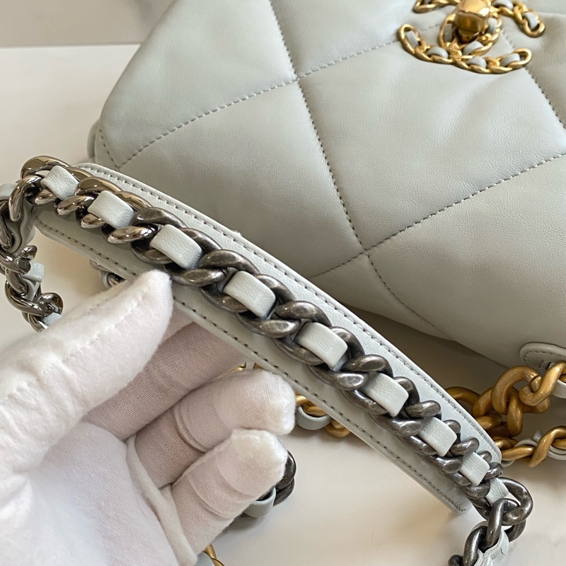 ®️Chanel 19bag 迷霧淡藍 金扣 晶片款-40