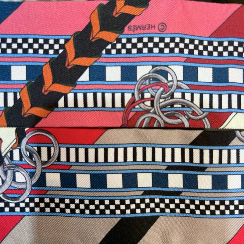 Hermes紅粉藍小馬圖Twilly絲巾一對-4