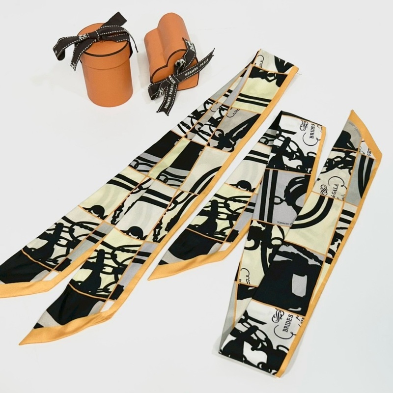 HERMES黃邊黑色皮環造型Brides twilly一對-1