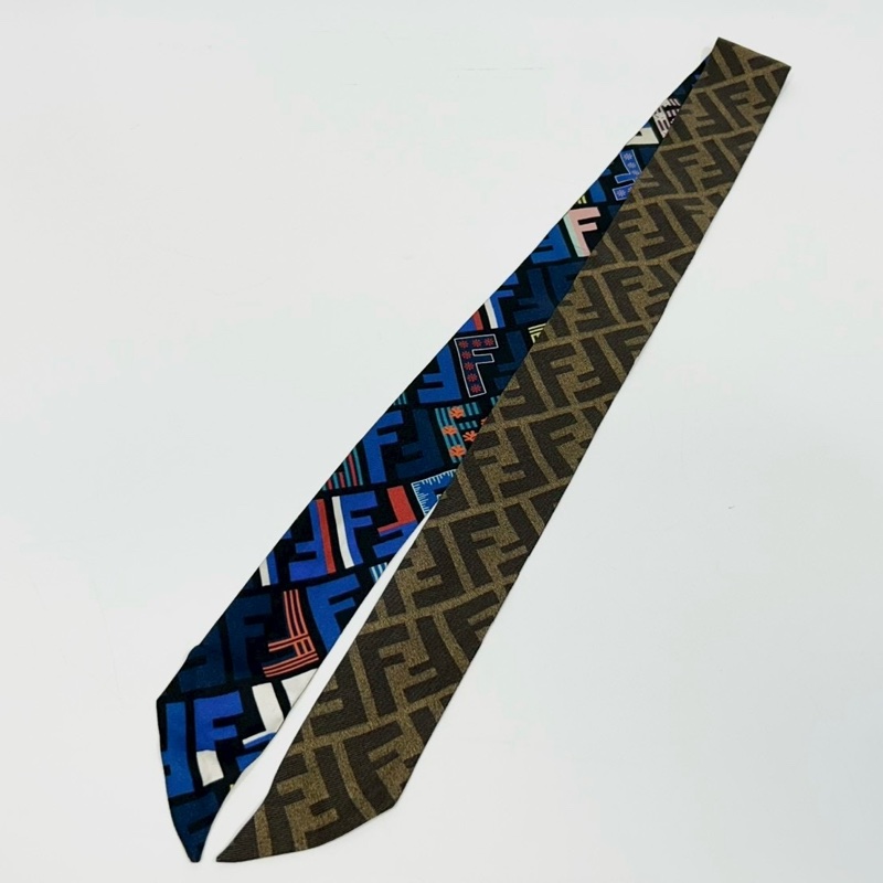FENDI老花棕拚藍雙F雙面Twilly絲巾-0