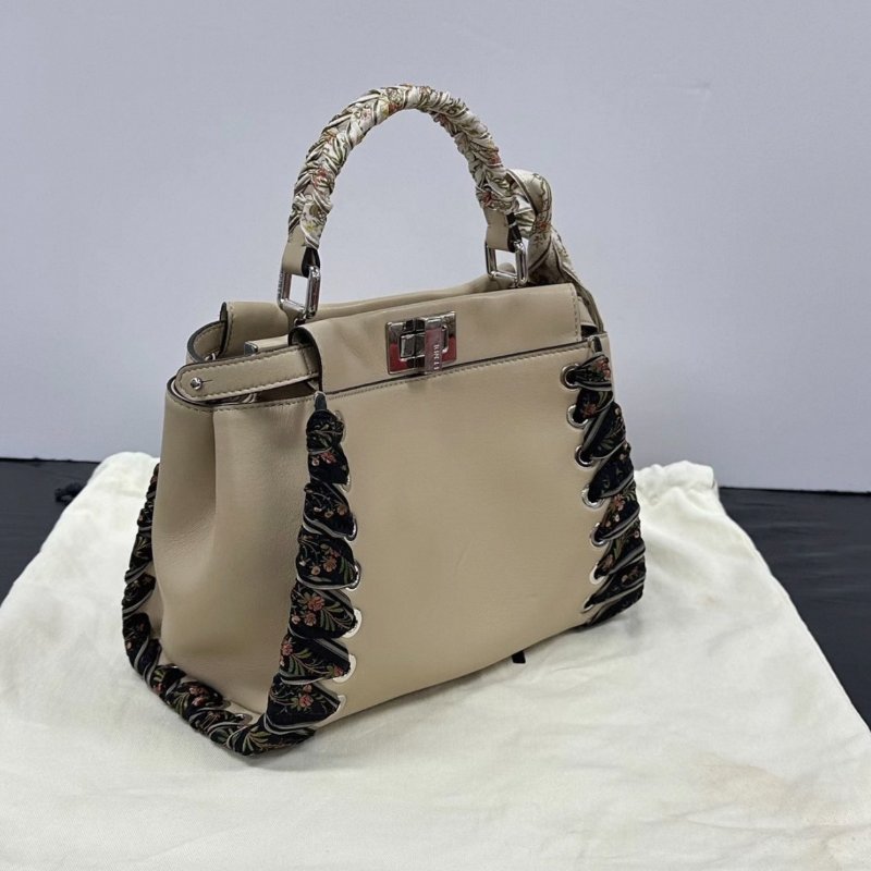 FENDI淺棕色peekaboo黑花編織帶手提肩背斜背包22*18*12 99新配件塵袋-2