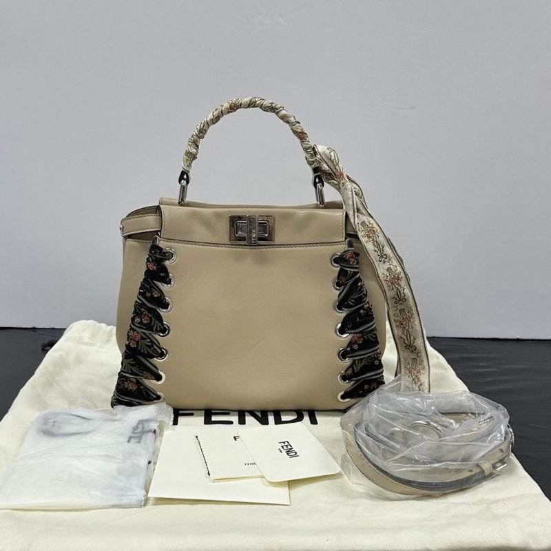 FENDI淺棕色peekaboo黑花編織帶手提肩背斜背包22*18*12 99新配件塵袋-3
