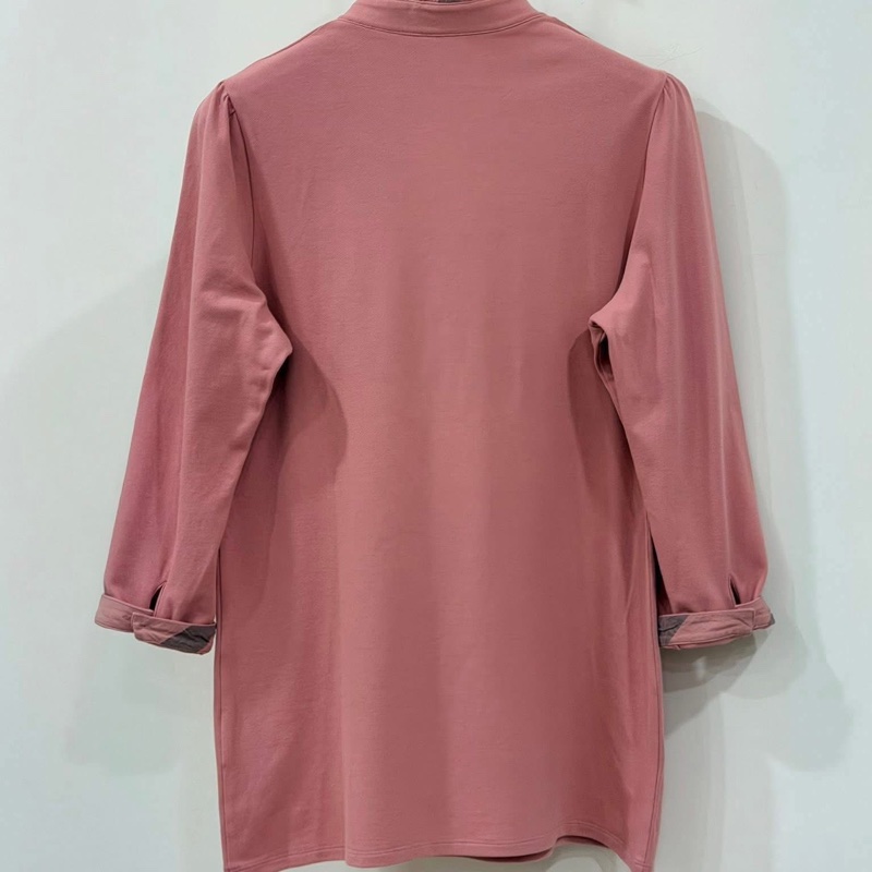 Burberry 倫敦 反褶格紋7分袖戰馬上衣-3