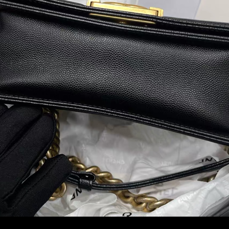 Chanel 黑金荔枝牛皮小號leboy鏈條單肩斜挎包-3