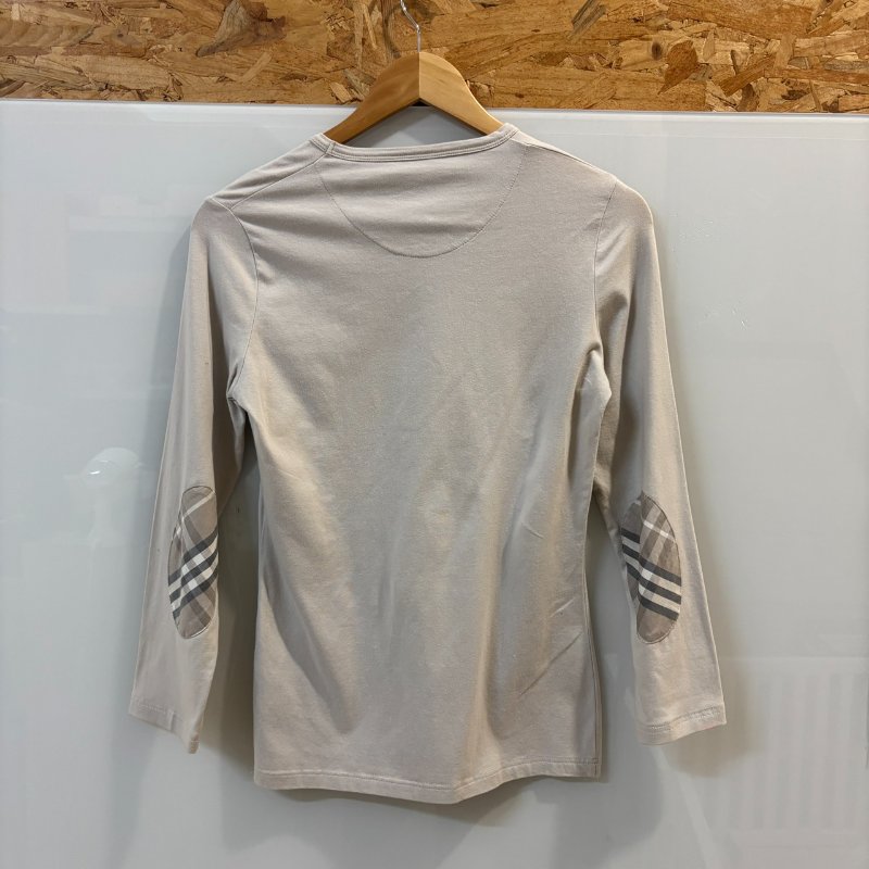 【美收精品】BURBERRY 米白長袖上衣 4-296【隔月月中將轉賣至日本 上架期限30天】-1