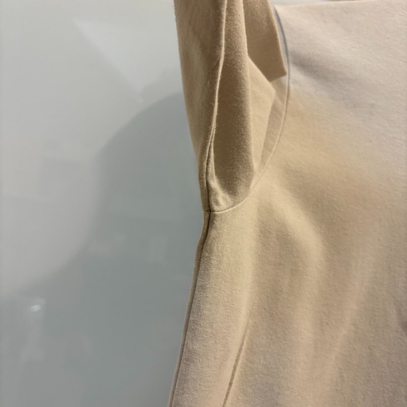 【美收精品】BURBERRY 米白長袖上衣 4-296【隔月月中將轉賣至日本 上架期限30天】-2