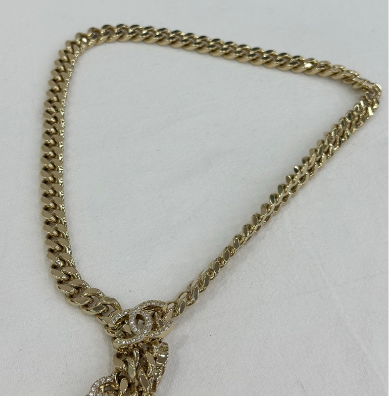 Chanel 香奈兒 粗鏈雙C logo 重工水鑽 項鍊 瘦人還可以當腰鍊，超漂亮 原價三萬多-6