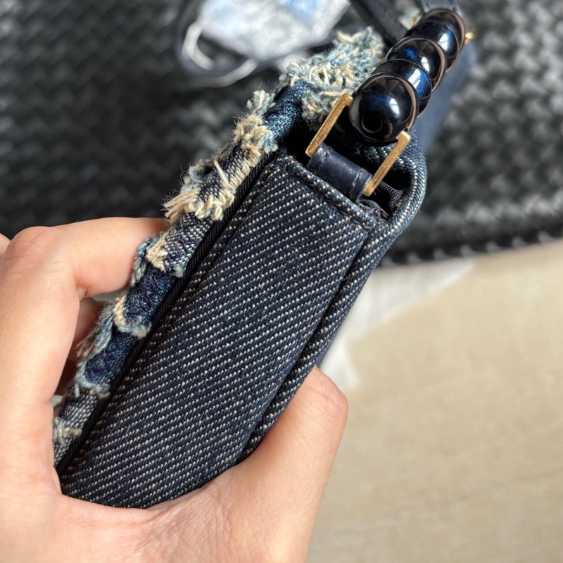 【閒置❤️】 dior 牛仔碎花半月包 單肩包 手提包-5