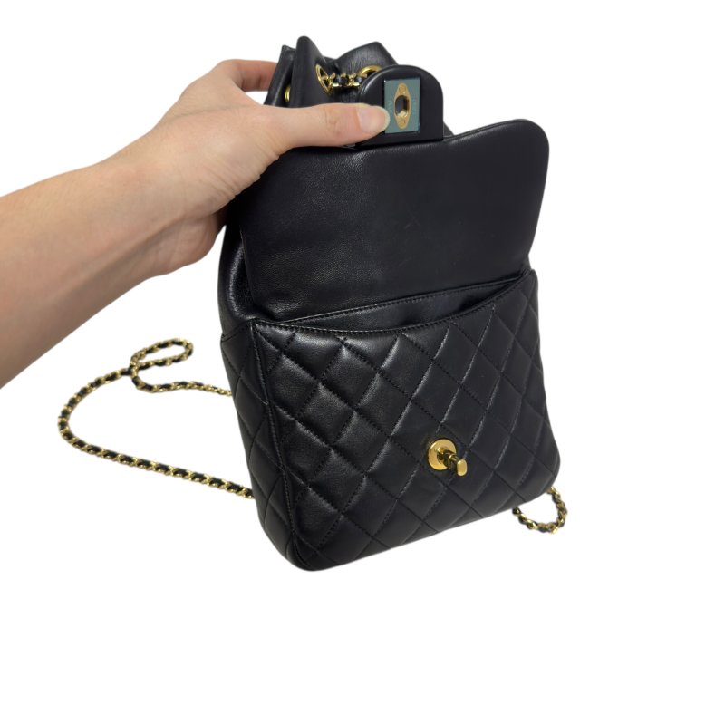 CHANEL Paris in Seoul 背包-15