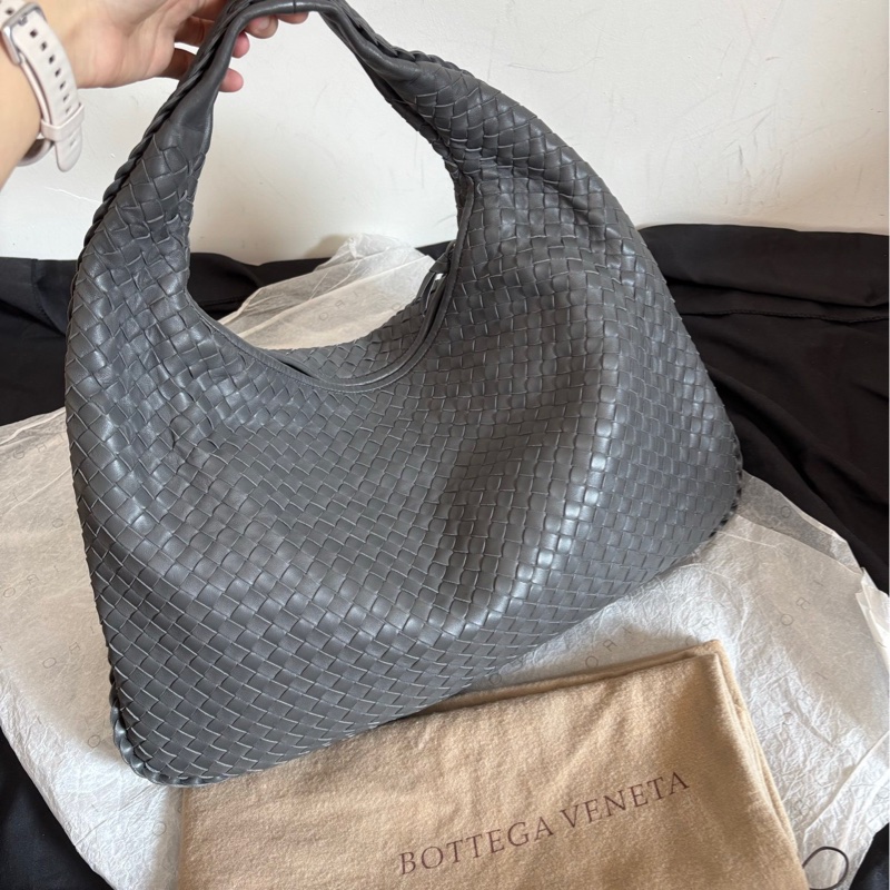 【近新閒置❤️】 bv葆蝶家 深灰色中號和尚包 單肩包-0