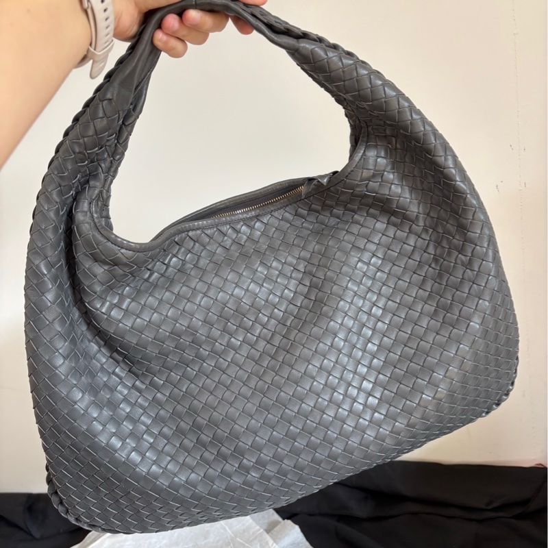 【近新閒置❤️】 bv葆蝶家 深灰色中號和尚包 單肩包-1