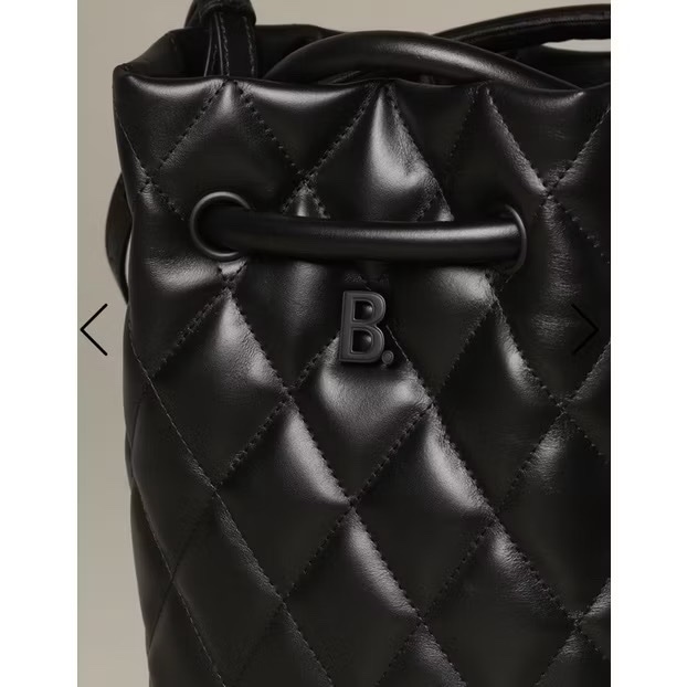 BalenciagaBTouch黑字菱格紋牛皮手提包斜背包水桶包-8