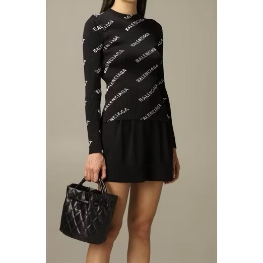 BalenciagaBTouch黑字菱格紋牛皮手提包斜背包水桶包-9