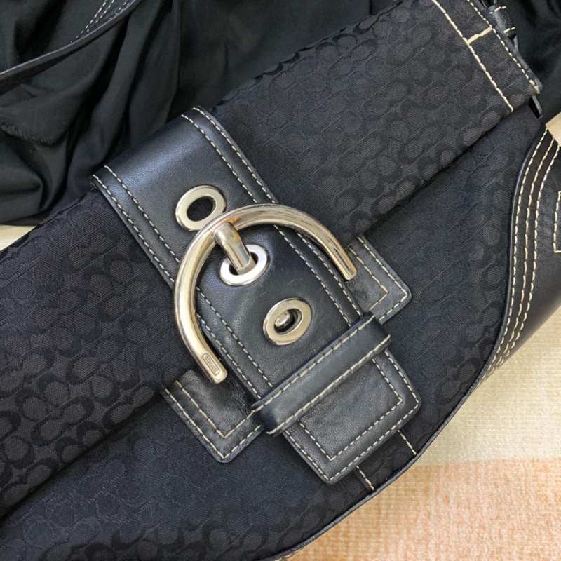 【近新閒置❤️】 coach 老花法棍 單肩包 腋下包-2