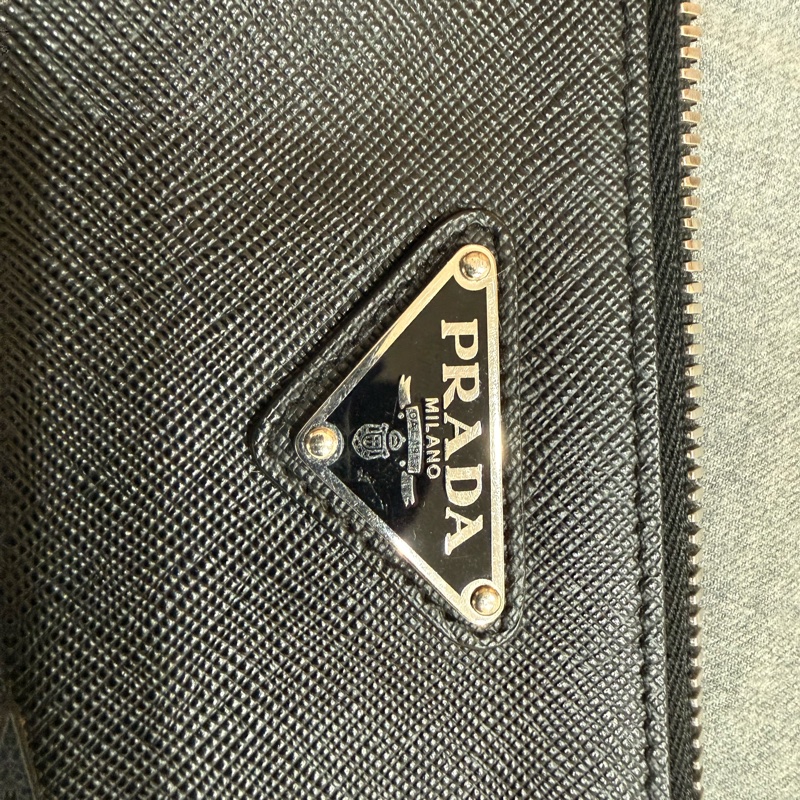 PRADA 機器人手拿包-7