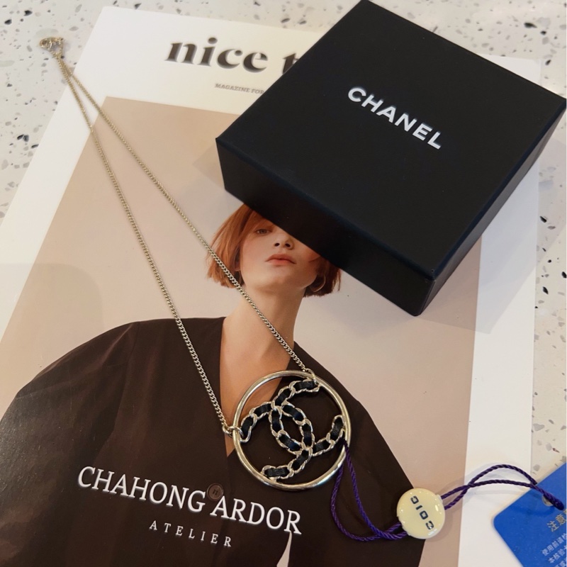 【閒置🆕】Chanel黑金皮穿鏈條雙C圓環 鏤空圓餅項鍊 鎖骨鏈-4