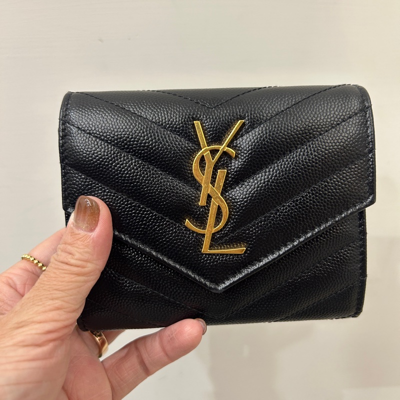 YSL 黑魚子醬牛皮金釦三折短夾-0