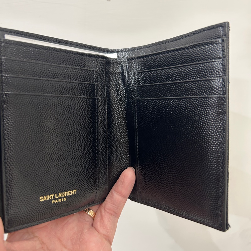 YSL 黑魚子醬牛皮金釦三折短夾-3