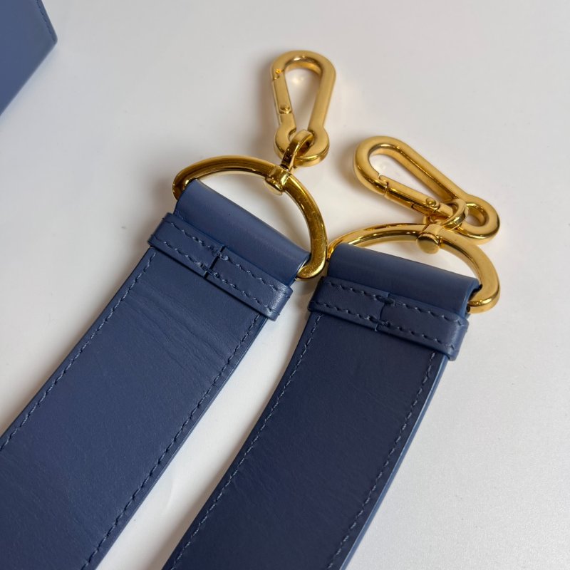 DIOR 霧霾藍蒙田BOX MINI-11