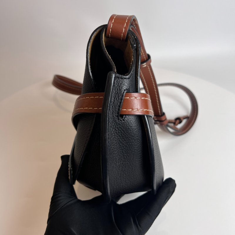 LOEWE 黑拚棕GATE SMALL-2