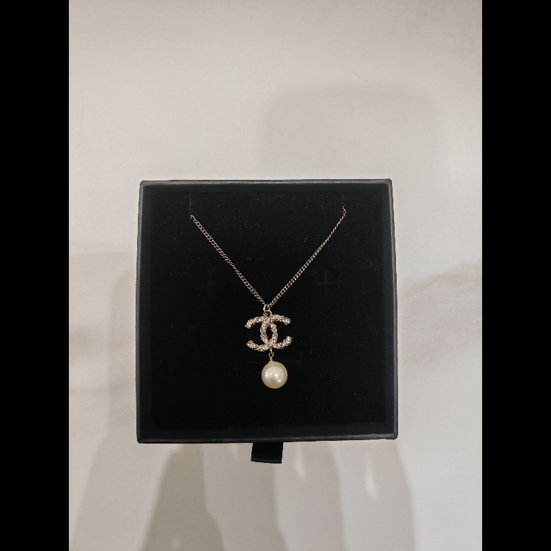 Chanel necklace-1
