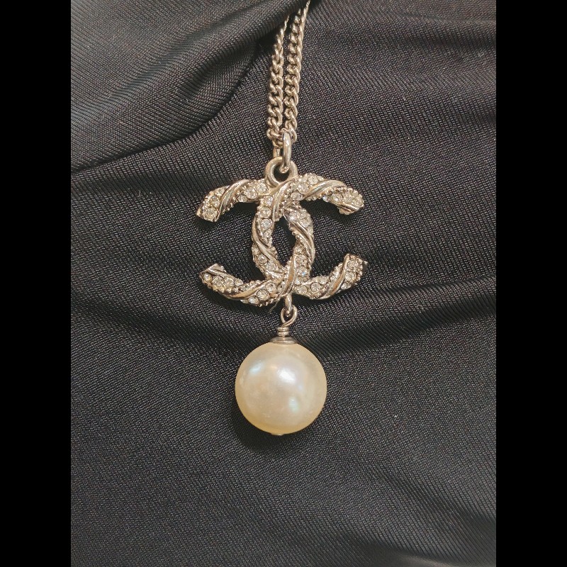 Chanel necklace-6