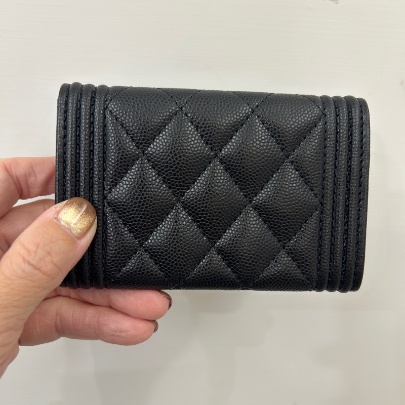 Chanel 黑荔枝皮霧銀釦Boy下蓋卡包-3