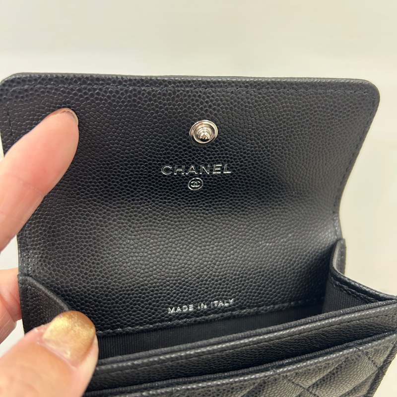 Chanel 黑荔枝皮霧銀釦Boy下蓋卡包-5