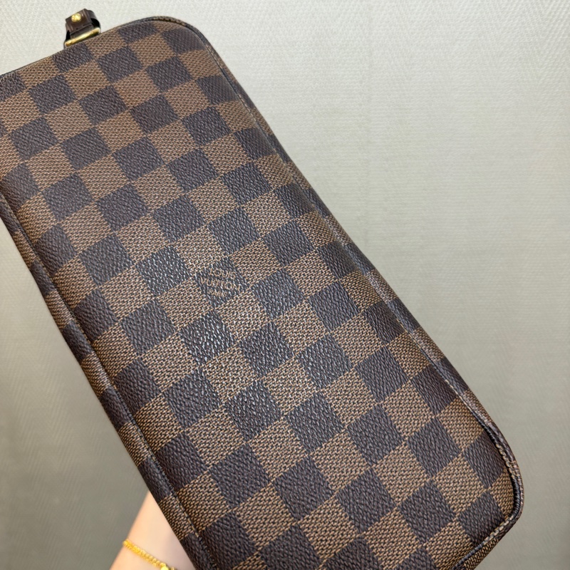 LV 咖格金釦Neverfull PM手提肩背托特包N51109-11
