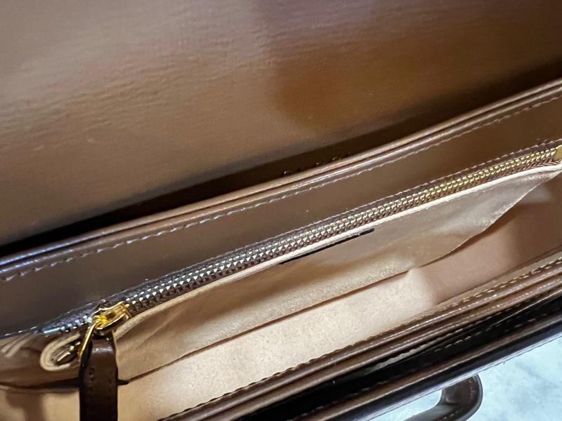 Gucci Pvc 咖牛皮金釦1955馬銜下蓋肩斜背包-11