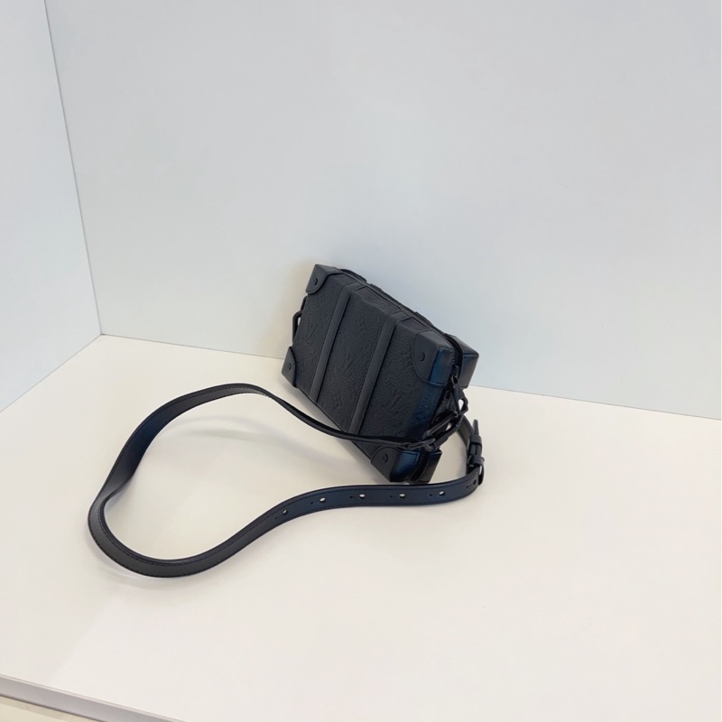 【98新🆕】LV soft trunk 黑武士全皮印花黑盒子 斜挎包 單肩包-2