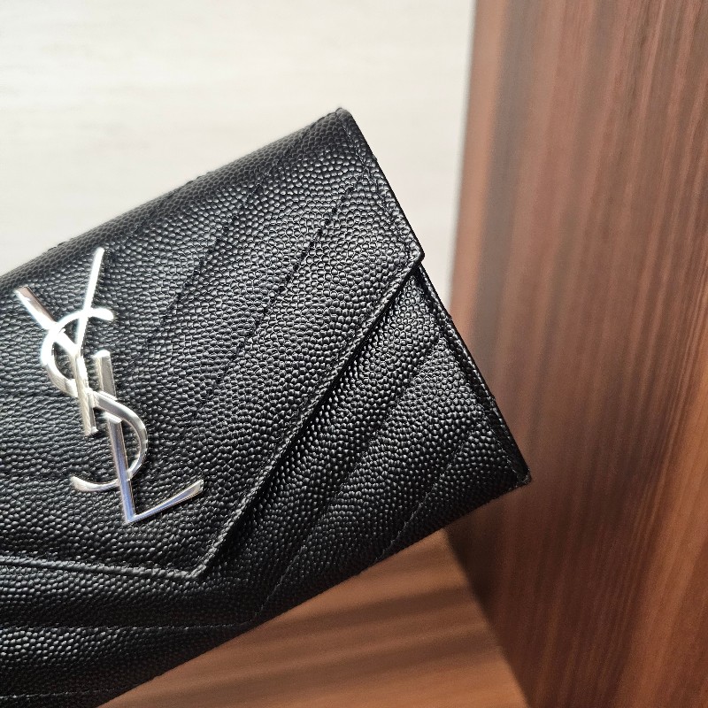 [品項極新🥰] YSL黑荔枝皮銀釦信封零錢卡包-2