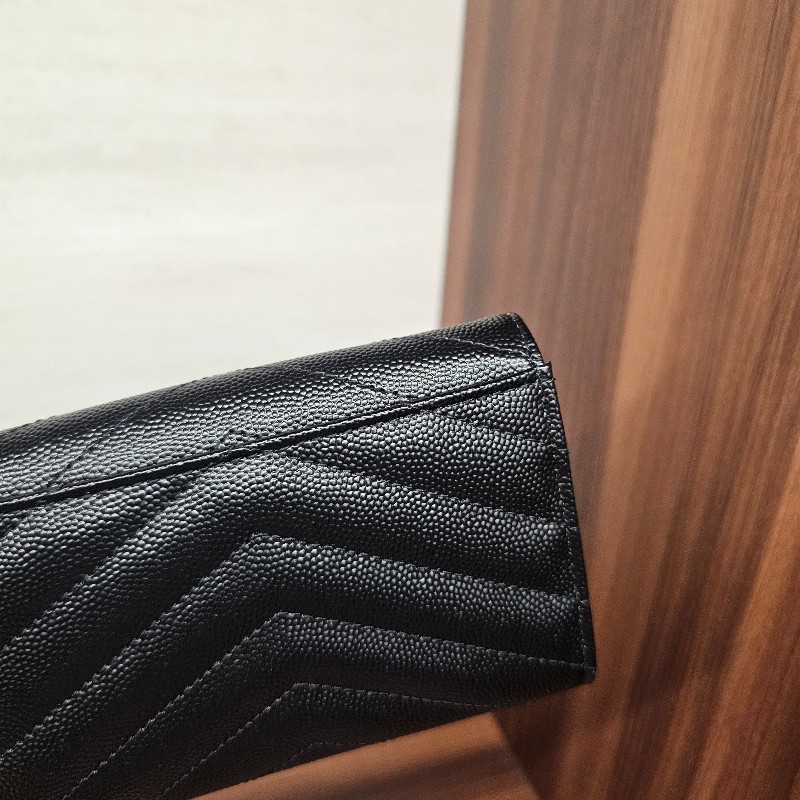 [品項極新🥰] YSL黑荔枝皮銀釦信封零錢卡包-7