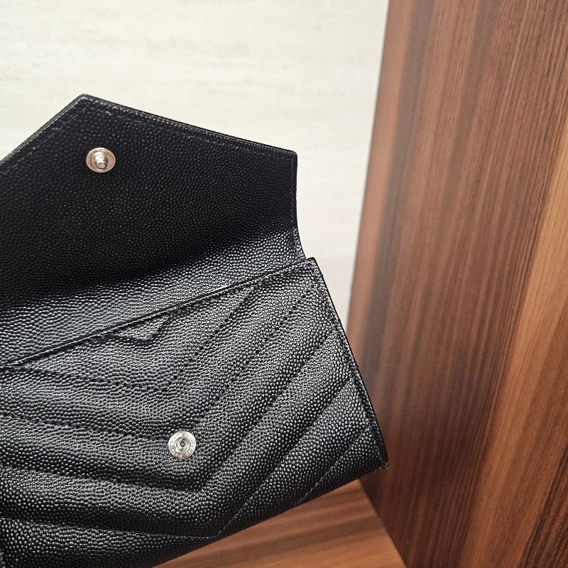 [品項極新🥰] YSL黑荔枝皮銀釦信封零錢卡包-8